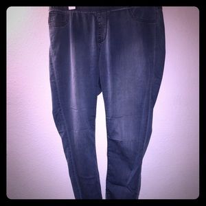 Old Navy Jeggings- Size 16